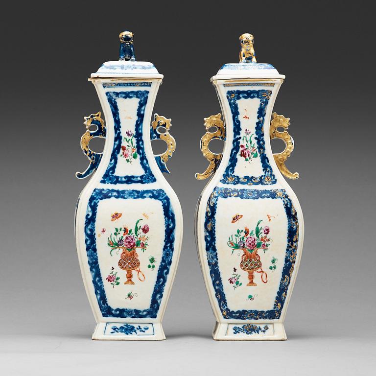 A pair of famille rose vases with cover, Qing dynasty, Qianlong (1736-95).