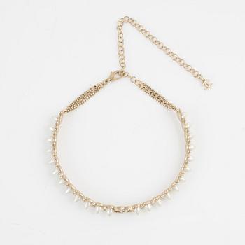 Chanel, a Bijoux Fantasie necklace, 2022.