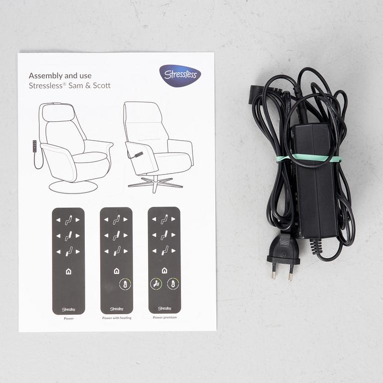 A "Scott Power premium" recliner armchair, Stressless, 21st century.