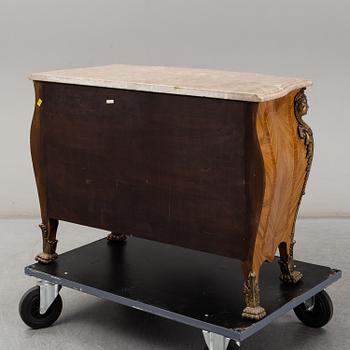 A Régence-style commode, second half of the 20th century.