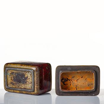 Hans Hedberg, a set of three faience boxes, Biot, France.