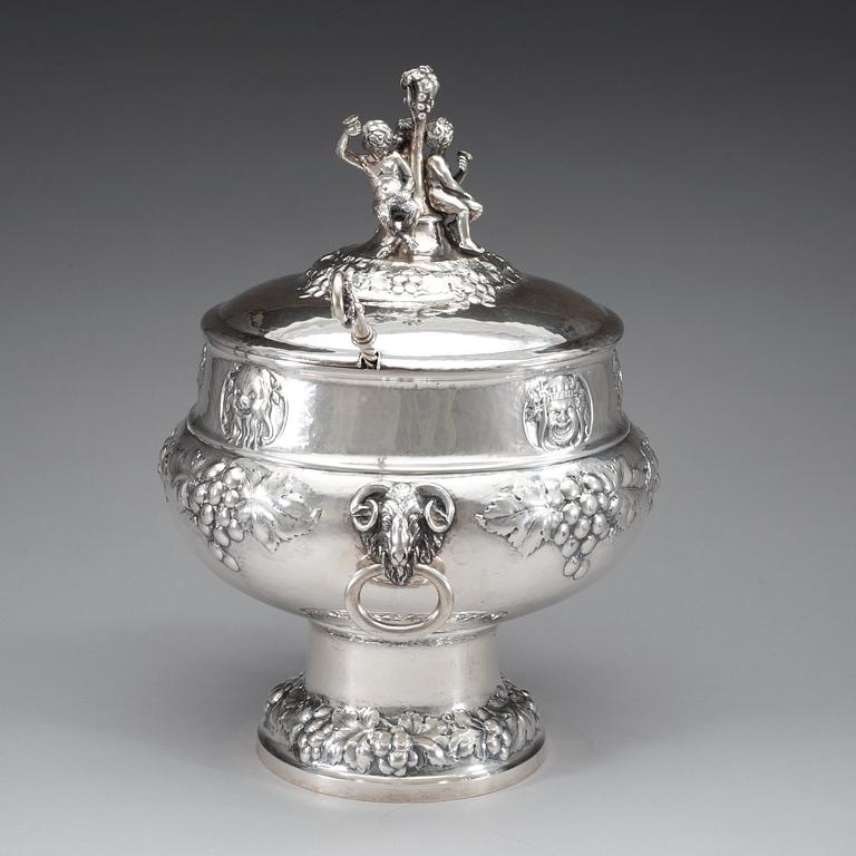 A Norwegian early 20th century parcel-gilt punsh-bowl, makers mark of M. Aase.