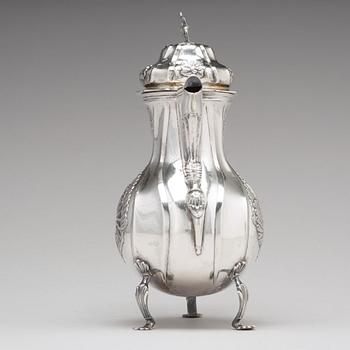 Jens Kieldsen Sommerfeldt (verksam i Aalborg, född 1692, död 1772), kaffekanna, silver. Rokoko.