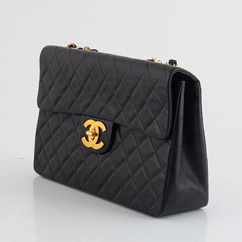 Chanel, väska, "Maxi Classic Flap Bag", 1994-1996.