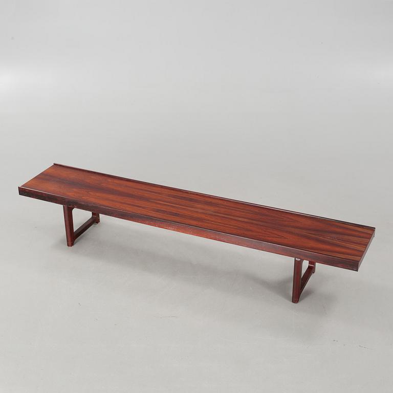 A 'Krobo' bench for, Mellemstrand, Norway. CITES-certificate.