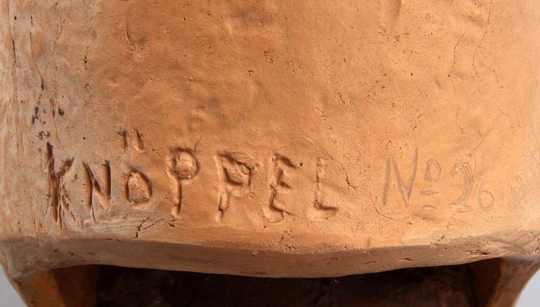 SKULPTUR, ARVID KNÖPPEL, terracotta. Sign.