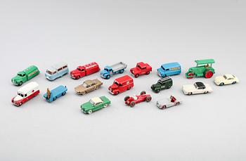 LEKSAKSBILAR, 17st, Dinky Toys, 1950-tal.