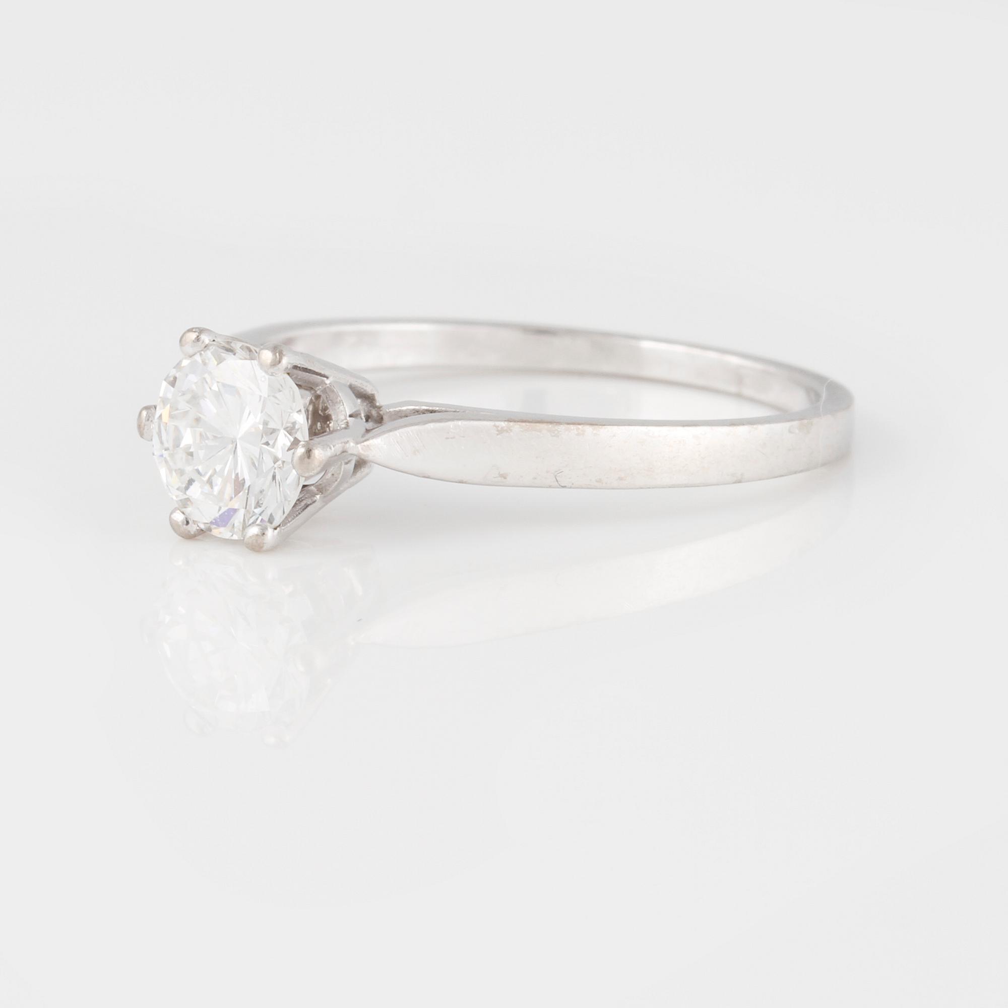 RING, med briljantslipad diamant 0.80 ct.