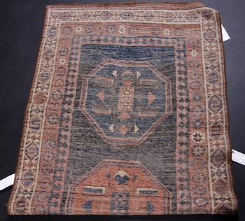 MATTA, orientalisk, semiantik. Ca. 197x90.