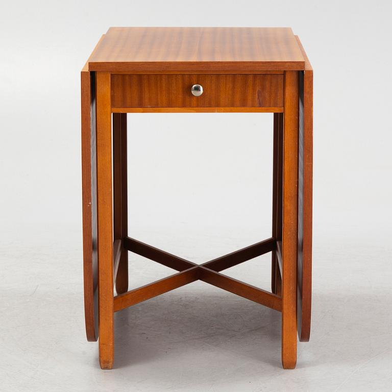 A drop-leaf table, SMF Bodafors, mid-20th Century.