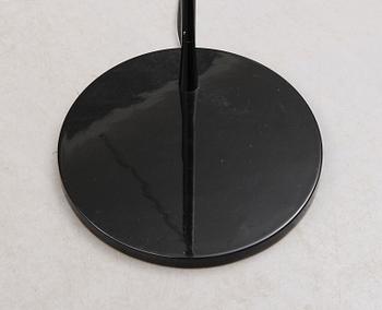 GOLVLAMPA, Flos, "Tab", Barber & Osgerby, 2000-tal.