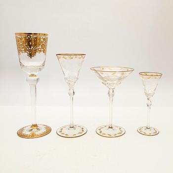 Glasservis, 33 + 2 delar, "Paula", Moser, Tjeckien, 1900-talets slut.