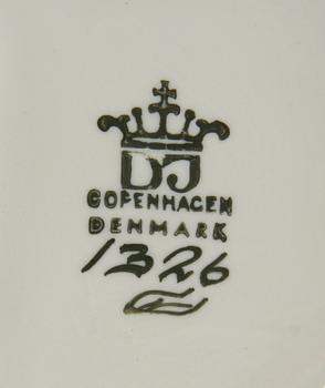FIGURIN, porslin, Dahl-Jensen.