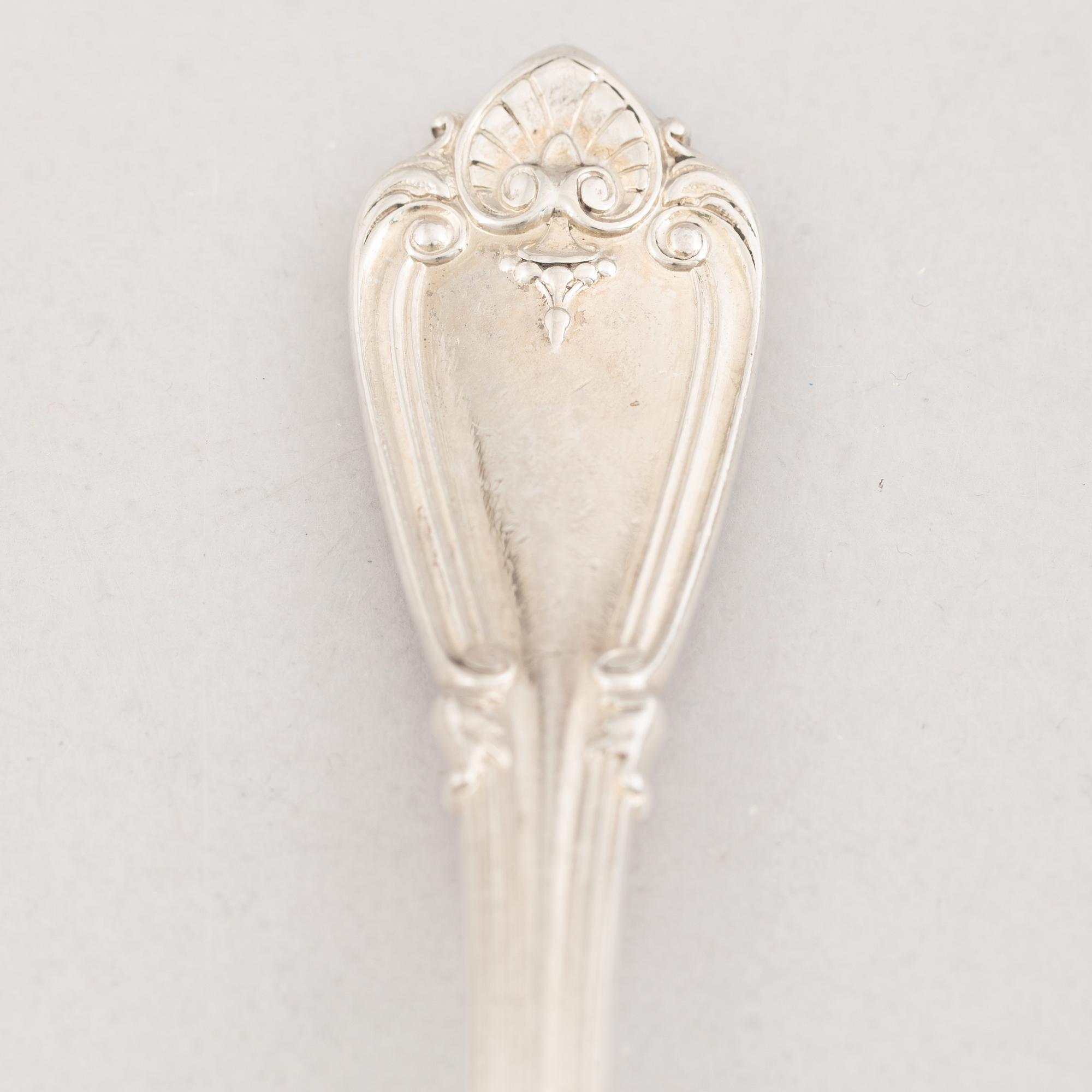 A Swedish Silver Travel Cutlery Set, mark of Carl Tengstedt & Son, Gothenburg 1880-81 (3 pieces).