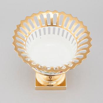 GALLERSKÅL, porslin, Rörstrand, omkring sekelskiftet 1900.