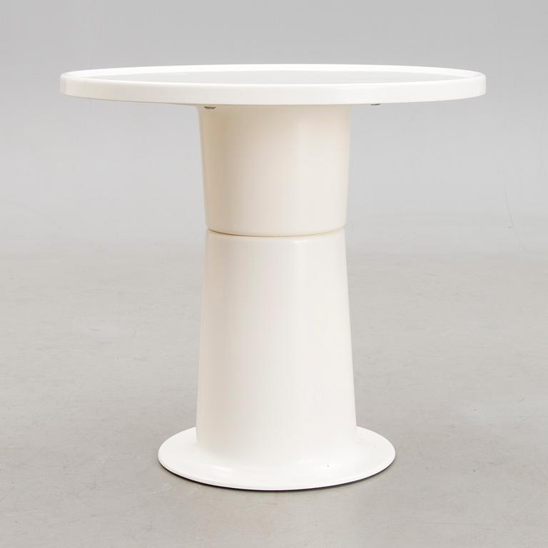 A 1970s 'Saturnus' 659 table for Haimi Finland.