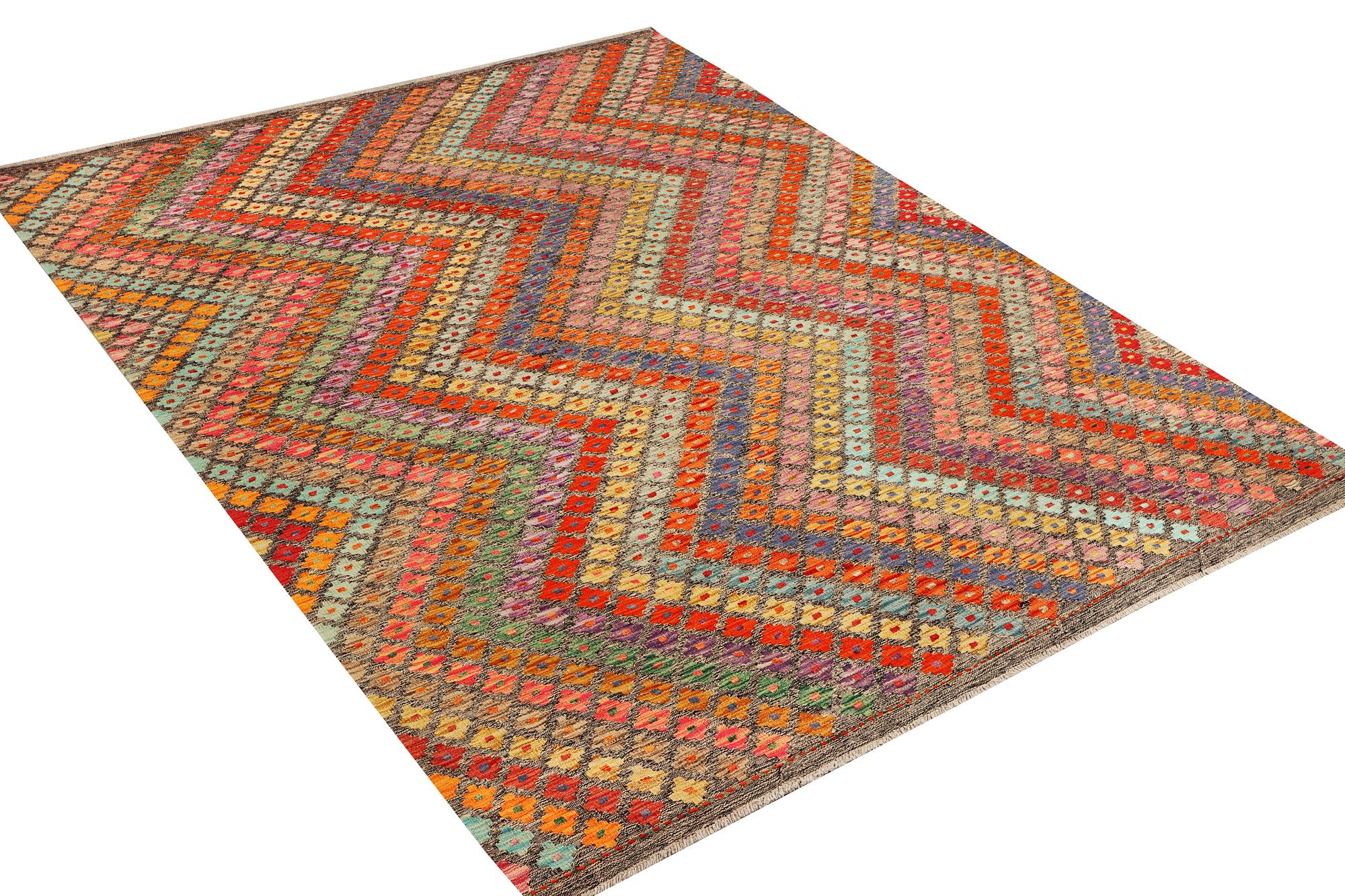 A Kilim carpet, c. 296 x 211 cm.