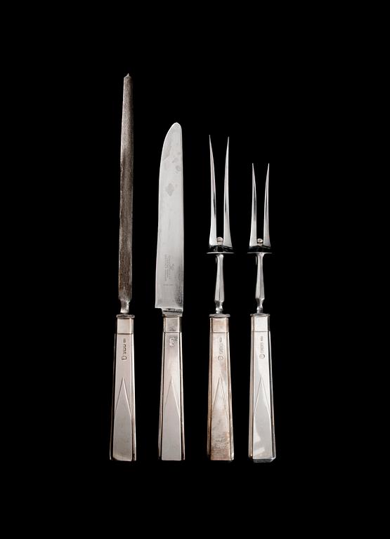 BESTICKUPPSÄTTNING, 94 DELAR. sterlingsilver, Amerika 1960-70-tal. Total silvervikt, utan knivar, 3494 g.
