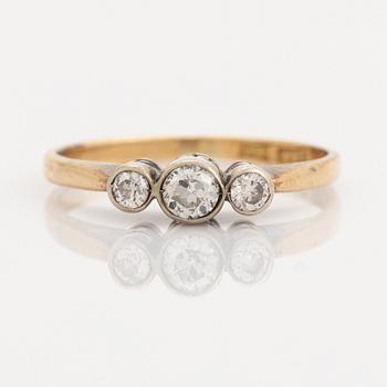 Three old cut diamond ring.