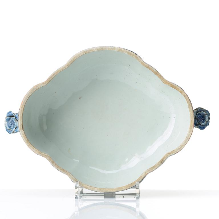 TERRIN med LOCK, kompaniporslin. Qingdynastin, Qianlong (1736-95).