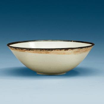 A pale celadon glazed double fish bowl, Song dynasty (960-1279).