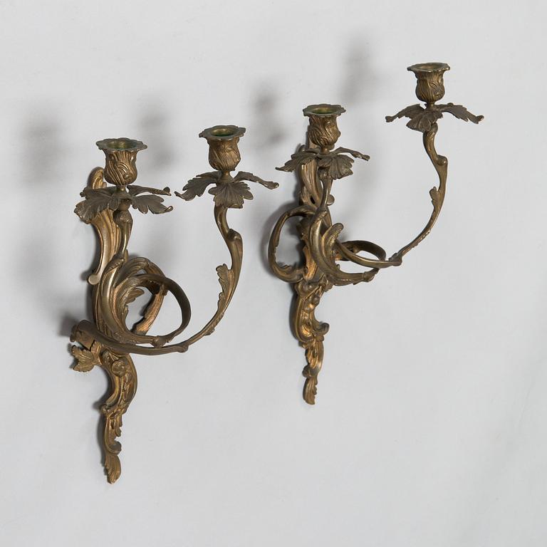 Vägglampetter, ett par, omkring 1900.