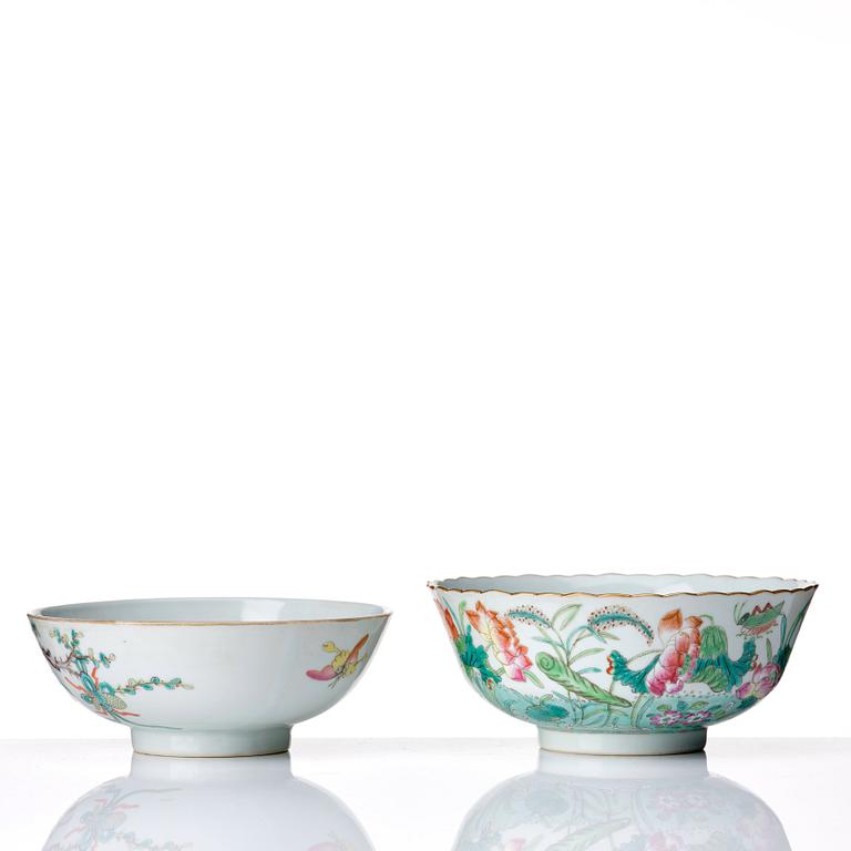 Two famille rose bowls, late Qing dynasty.