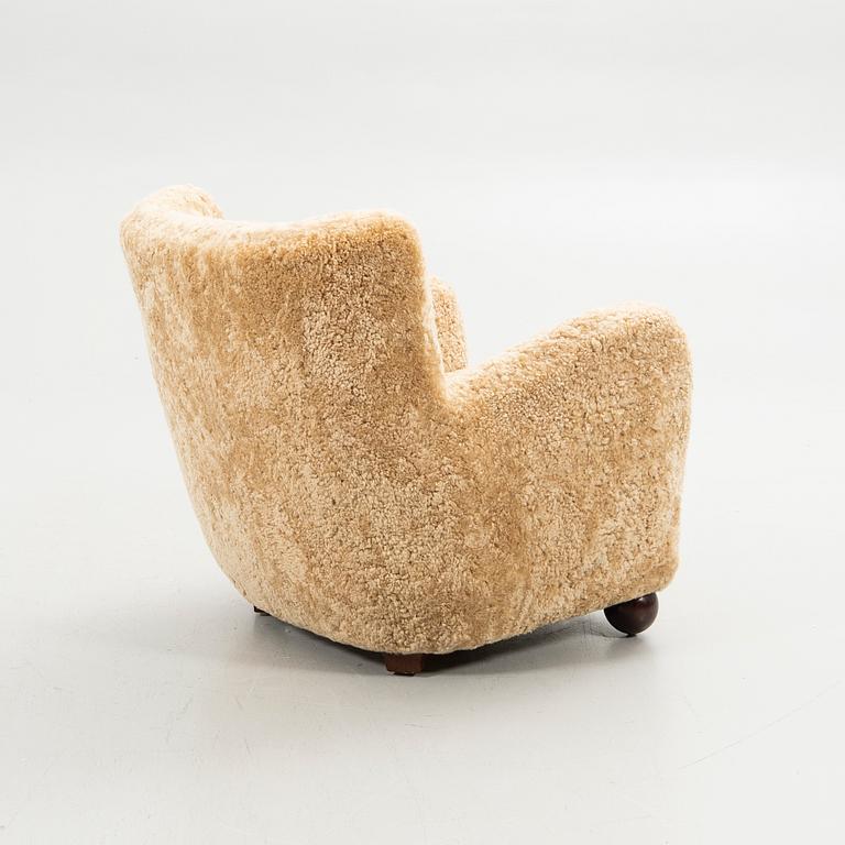 Armchair, Danish cabinetmaker, 1940s.
