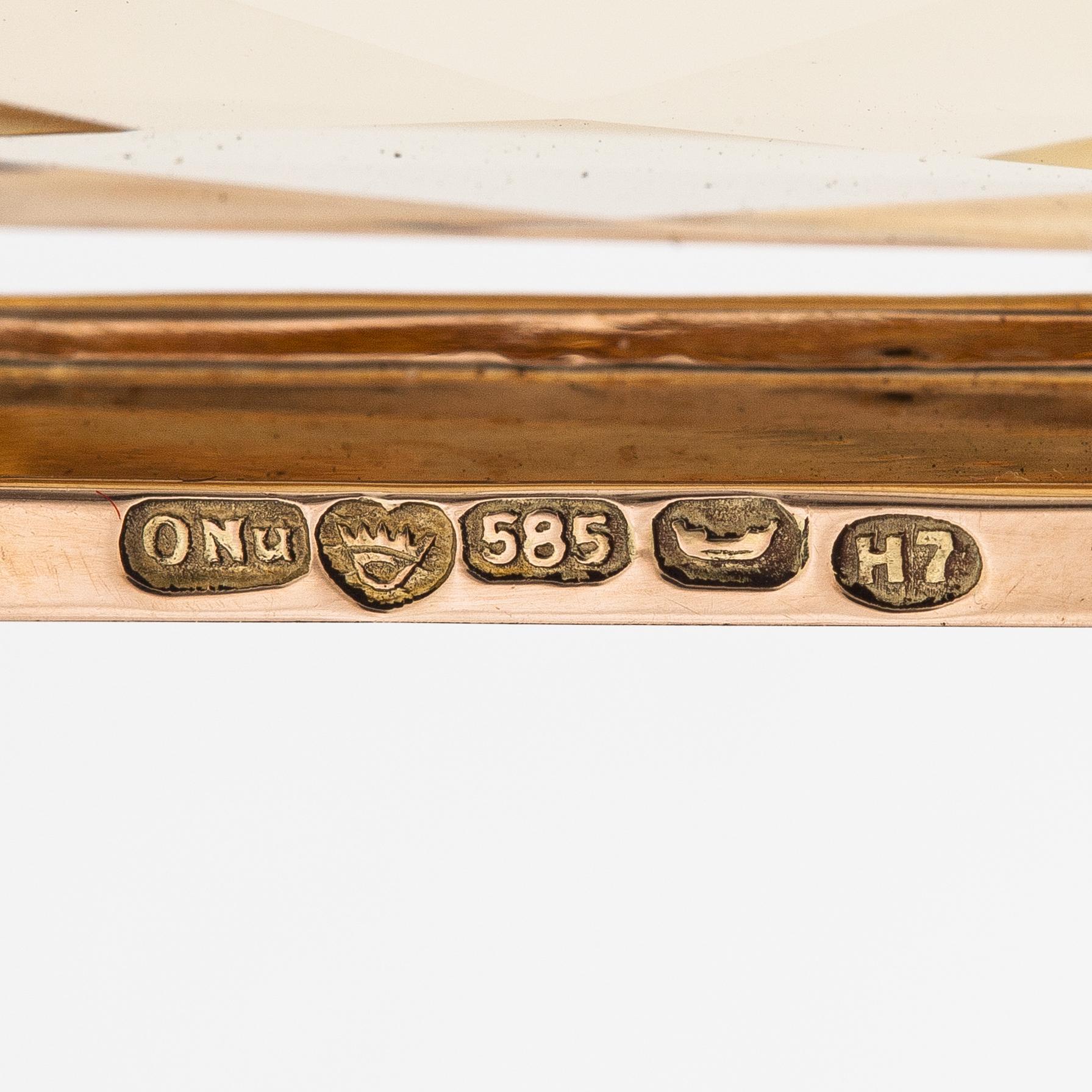 A 14K gold and citrine pendant. Olavi Nupponen, Helsinki 1961.