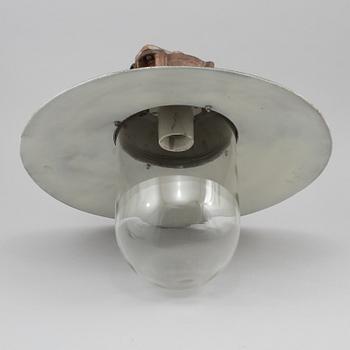 INDUSTRILAMPA, Sieverts Kabelverk, omkring 1900-talets mitt, höjd ca 40 cm.