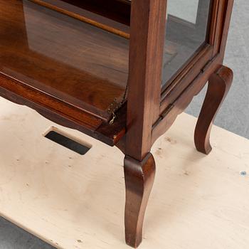 Monterbord/Serveringsbord, 1900-tal.