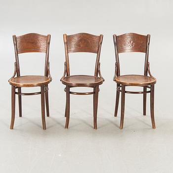 A set of six Thonet chairs first half of the 20th century.