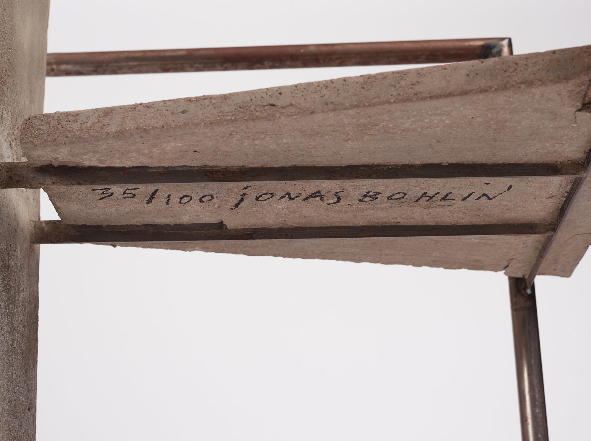 Jonas Bohlin, "Concrete", karmstol, ed. 35/100, Källemo, Värnamo 1981.