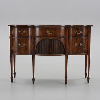 SIDEBOARD, Engelsk stil, 1900-tal.