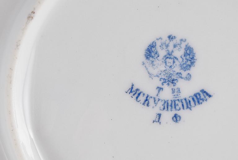 KAFFEKOPPAR, 5 st, porslin, Kusnetzoff, Ryssland, omkring 1900.