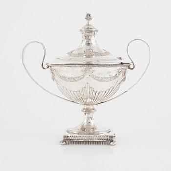 A Gustavian style Swedish silver sugarbowl with cover, mark of CG Hallberg, Stockholm, possibly 1900.
