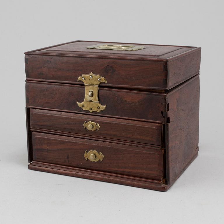 A Japanese apothecary box with flasks, 20th century.