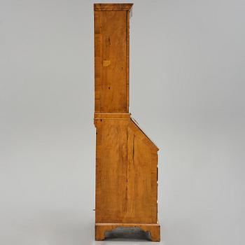 Skrivskåp, Stockholmsarbete, 1700-talets mitt, Senbarock.