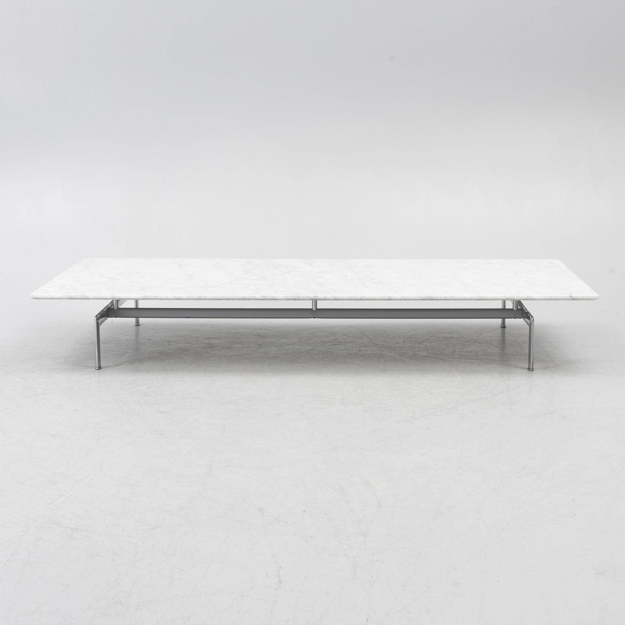 Antonio Citterio & Paolo Nava a 'Diesis' coffee table, B&B Italia.