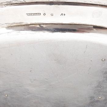 PARSKÅLAR på bricka, silver, Johan Petter Grönvall, Stockholm 1831. Vikt 397 gr.