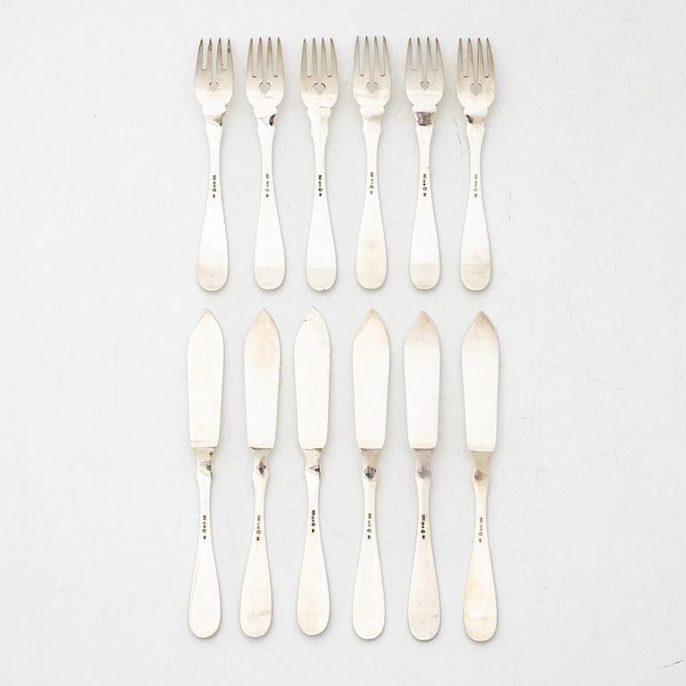 Gustaf Möllenborg, fiskbestick, 12 st, silver, modell "Svensk rund", Stockholm, 1916-18.