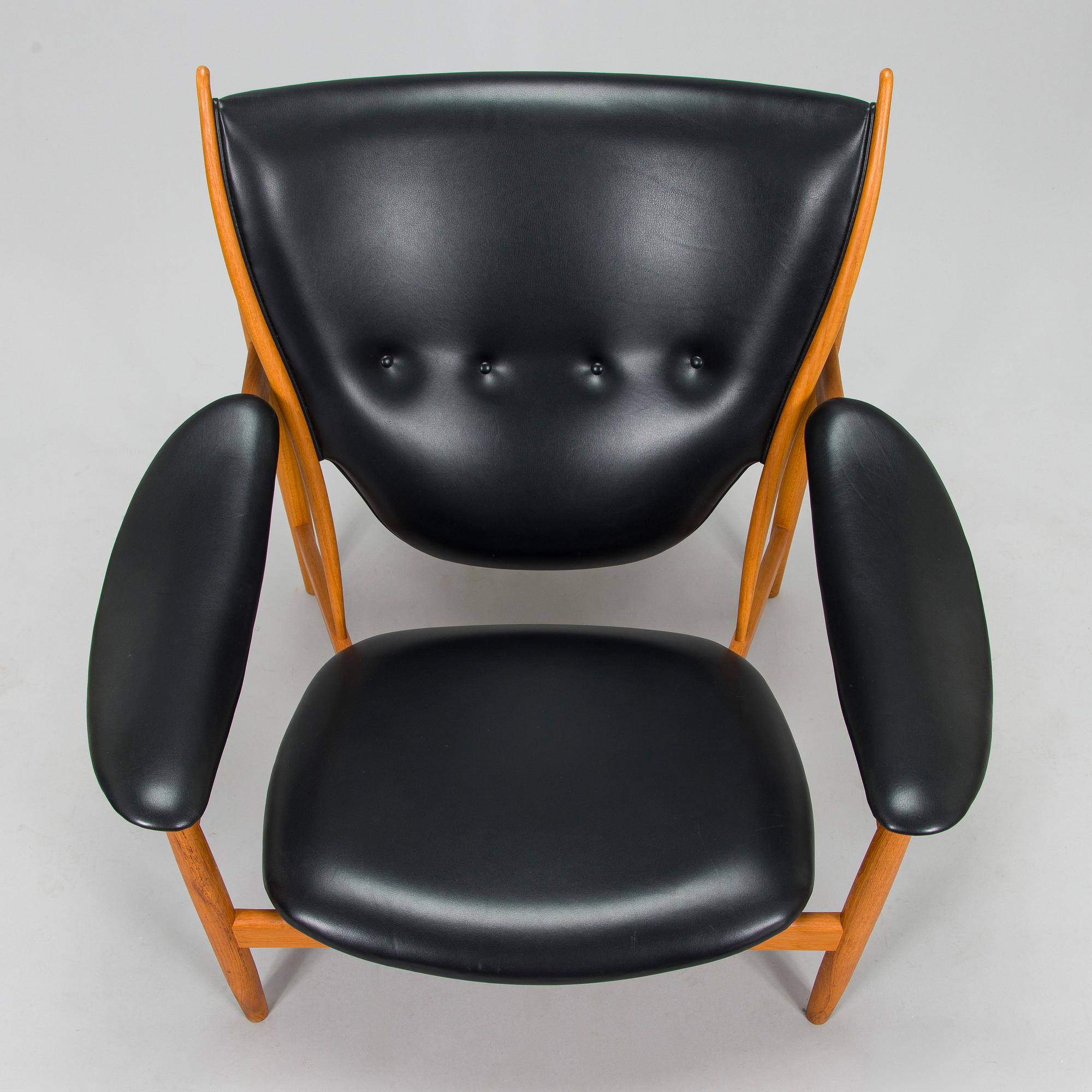 Finn Juhl, a 'Chieftain Chair' / model 'FJ49' armchair for OneCollection House of Finn Juhl, Denmark 2000s.