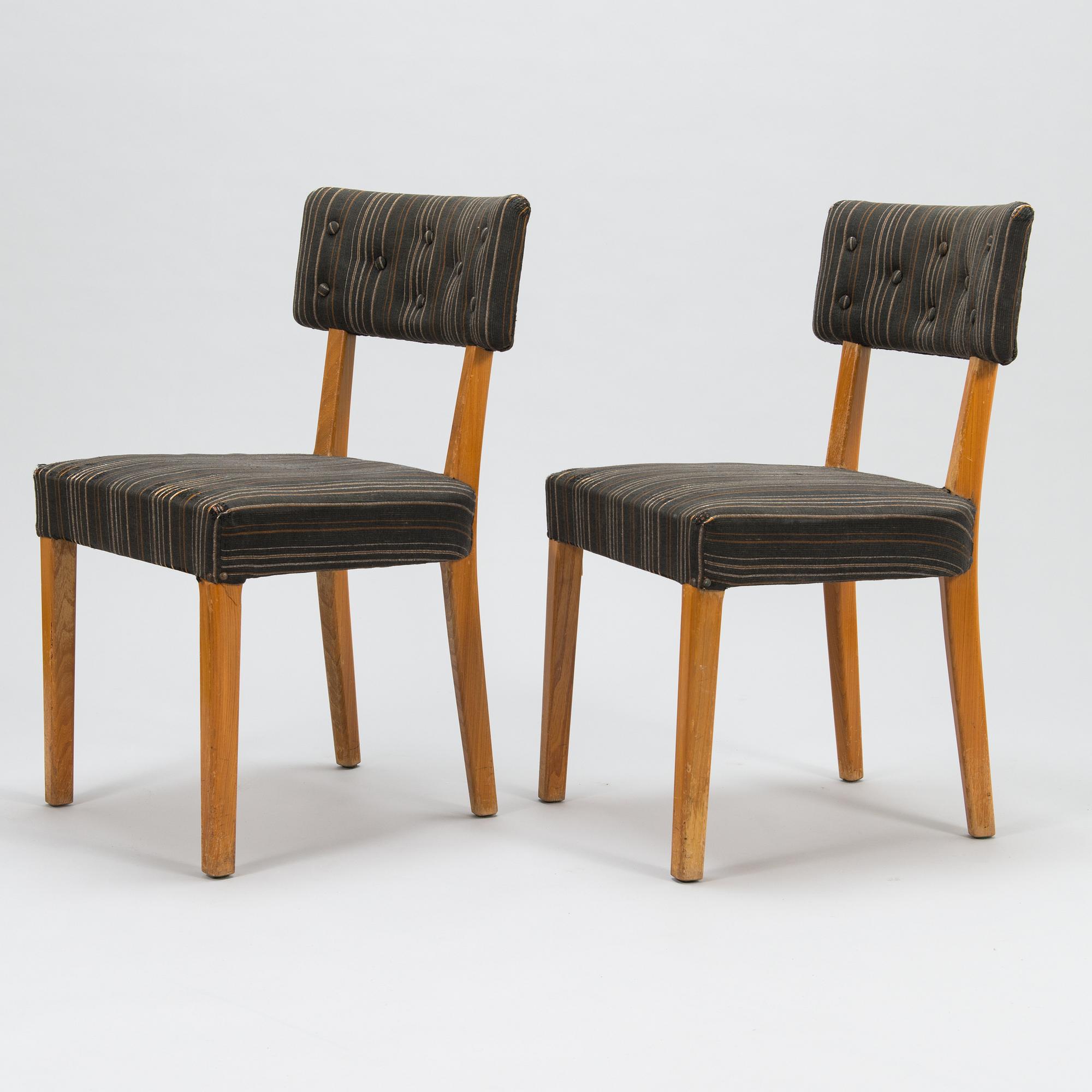 AINO AALTO, A set of six 1940's chairs for O.Y. Huonekalu- ja Rakennustyötehdas A.B. Finland.