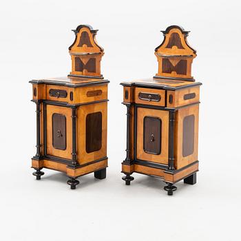 Pair of bedside tables, first half of the 20th century.