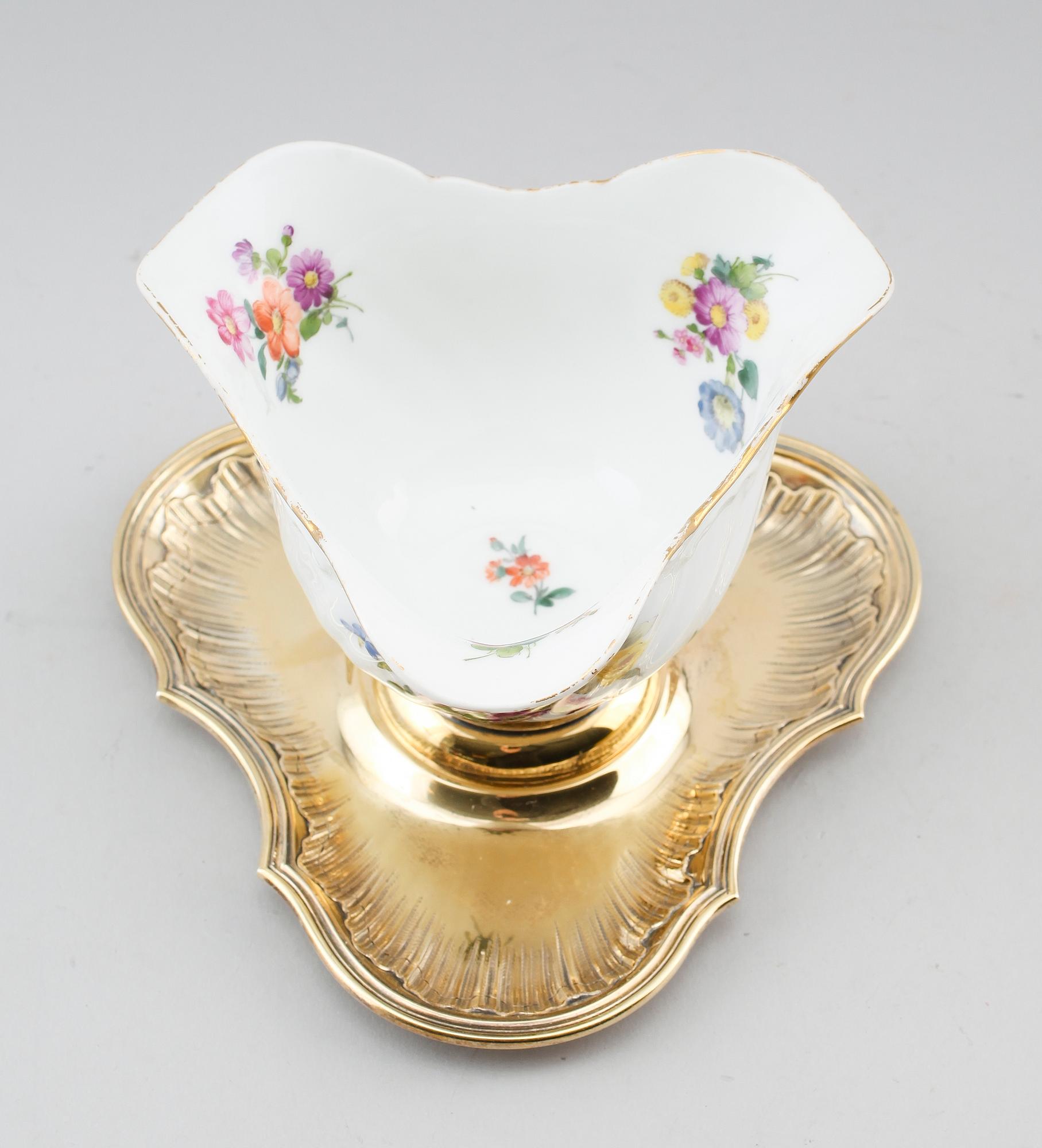 SÅSSKÅL, porslin och förgyllt silver, Michelsen, Danmark 1904.