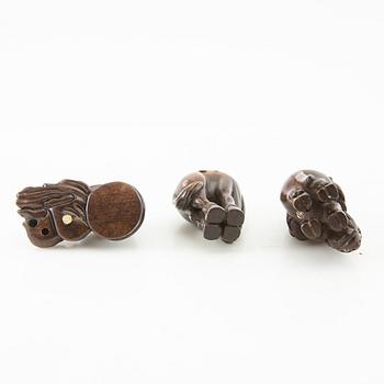 Netsuke, three pieces, boxwood. Japan, 20th century.