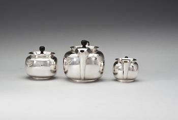 A Hans Hansen three pieces set of sterling tea service, Copenhagen 1930-36.