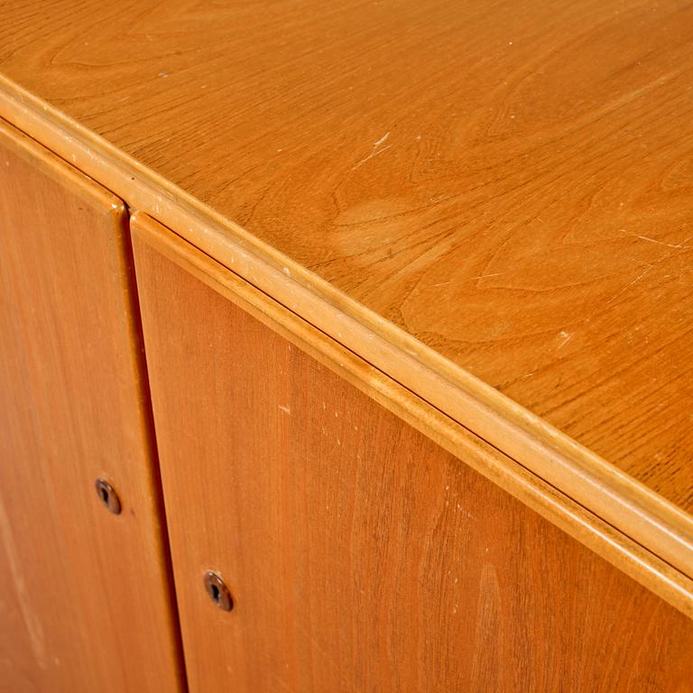 SIDEBOARD, Nordiska Kompaniet, omkring 1900-talets mitt.