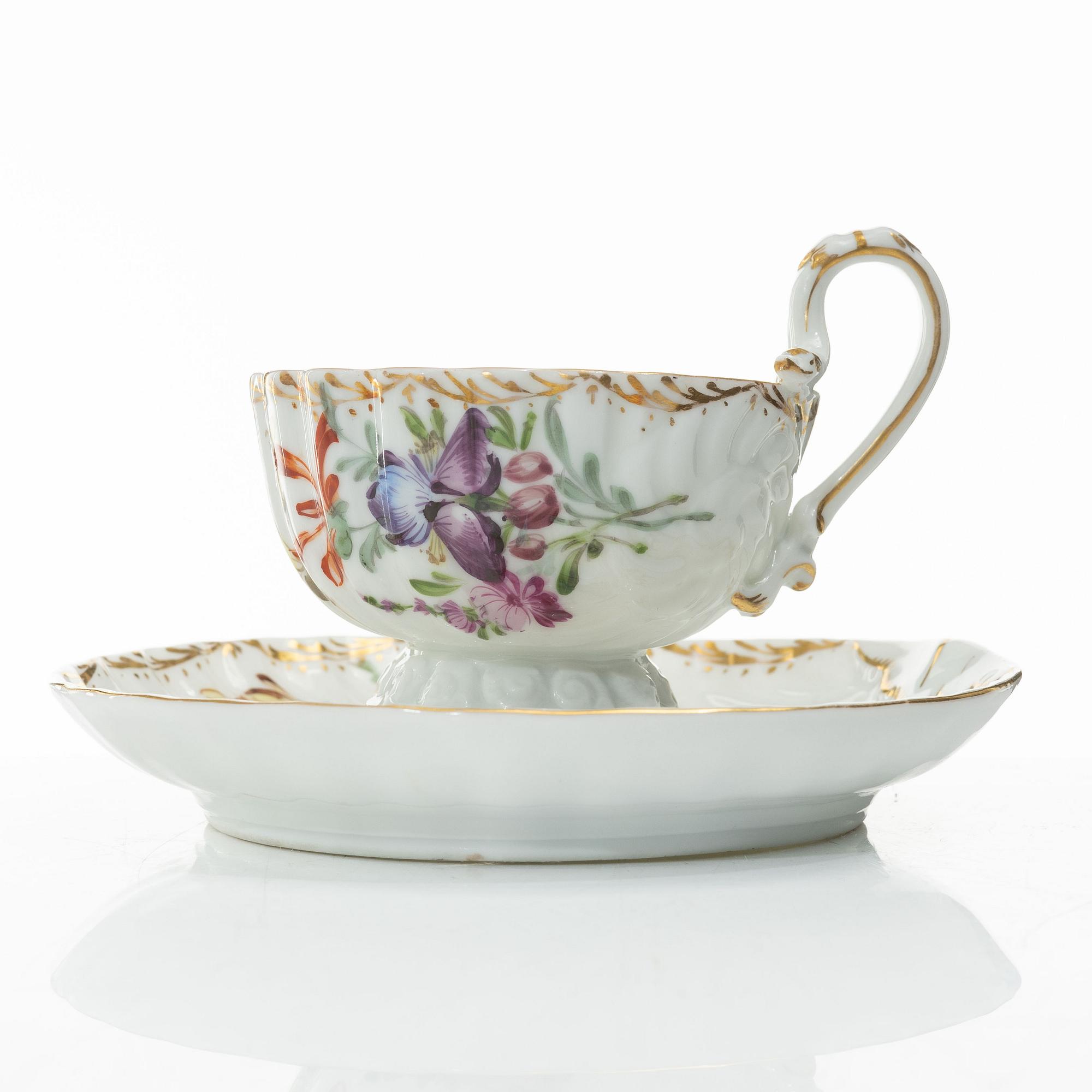 A set of ten porcelain coffee cups with saucers, Meissen-like mark, first half of the 20th Century.