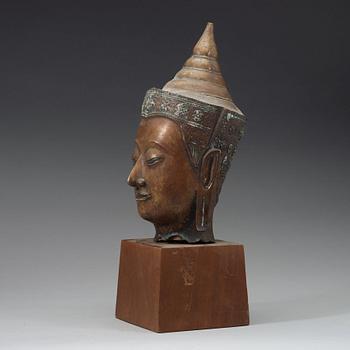 SKULPTURHUVUD, koppar legering. Thailand, Troligen 1700-tal, Ayutthuya.